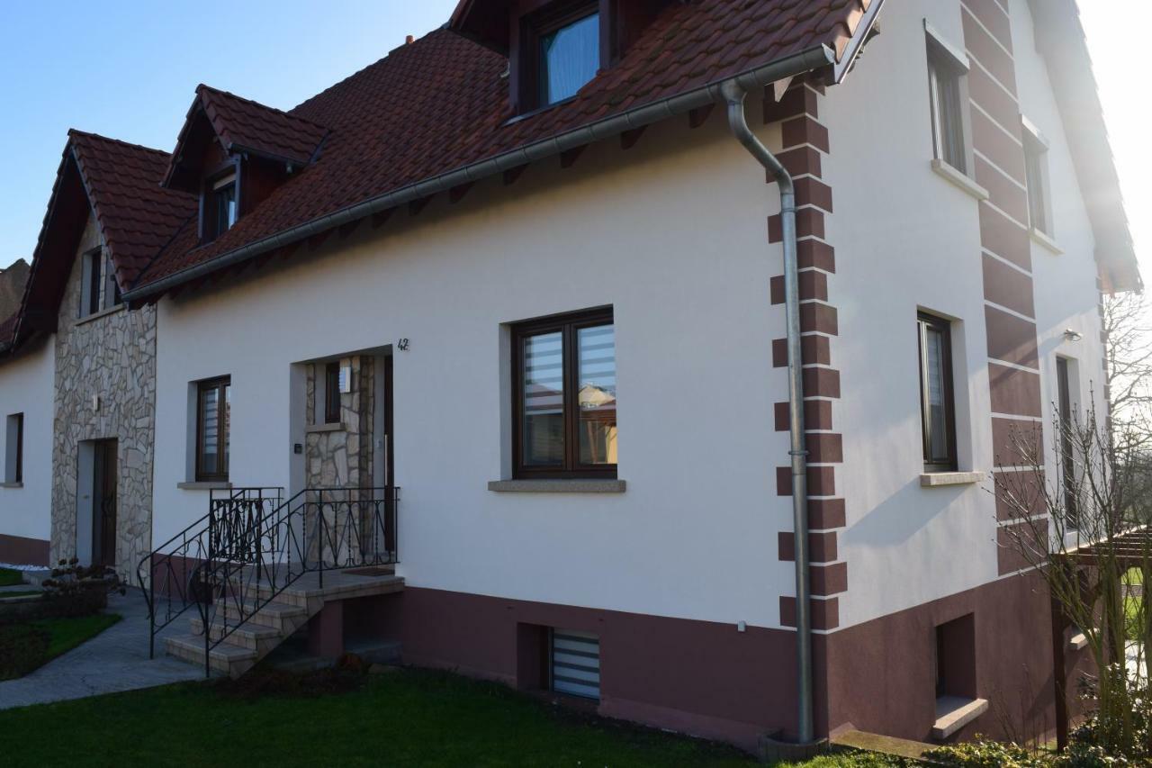Le Gite De Maya Bining Exterior photo